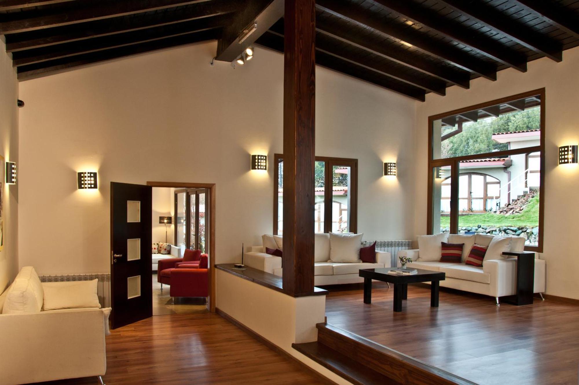 Monasterio Hotel Boutique San Carlos de Bariloche Dış mekan fotoğraf