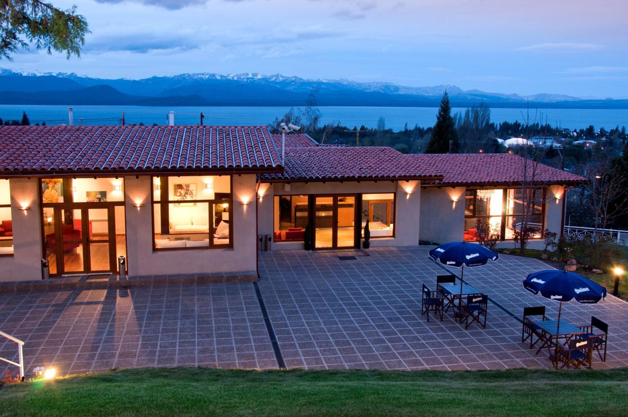 Monasterio Hotel Boutique San Carlos de Bariloche Dış mekan fotoğraf